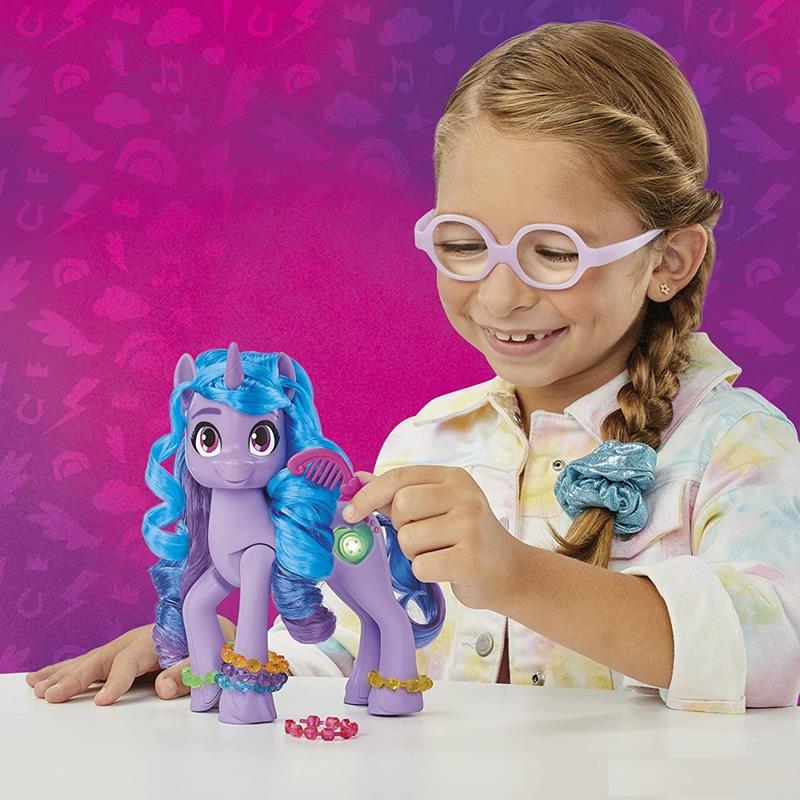 Figura - My Little Pony - A New Generation Grandes Amigos do Filme - Izzy  Moonbow - Hasbro