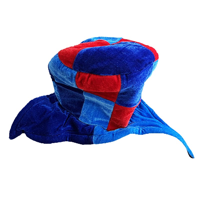 Chapéu azul e vermelho