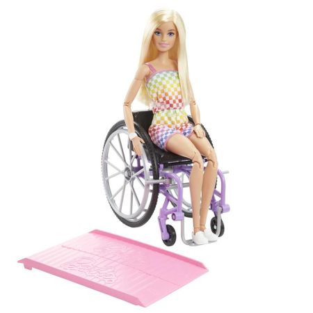 Boneca Barbie fashionista em cadeira de rodas