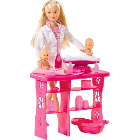 Steffi Love pediatra