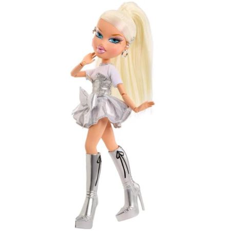 Bratz boneca Stylin CharmzCloe