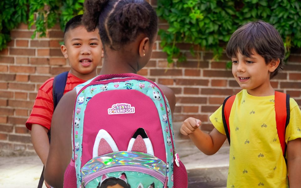 comprar mochilas escolares da gabby online